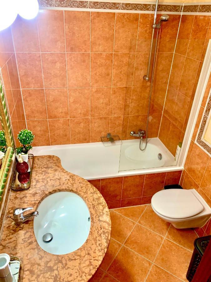 Atico Deluxe Entre Centro Y Playa Salinas Con Terraza, Wifi, Piscina Climatizada, Gym, Sauna Y Garaje -Smart Tv Roquetas de Mar Ngoại thất bức ảnh