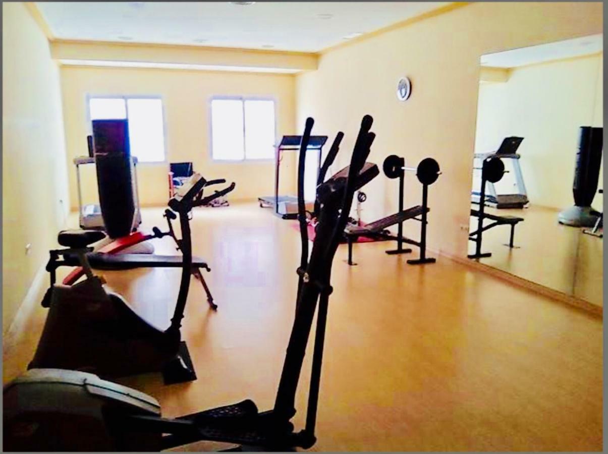 Atico Deluxe Entre Centro Y Playa Salinas Con Terraza, Wifi, Piscina Climatizada, Gym, Sauna Y Garaje -Smart Tv Roquetas de Mar Ngoại thất bức ảnh
